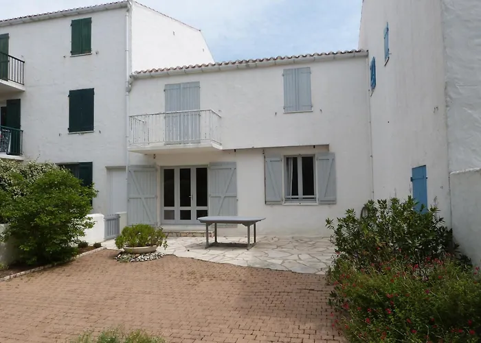 A 200m De La Plage, Appart. Avec Jardin Pour 4 Pers., Animaux Et Parking Admis - Fr-1-823-20